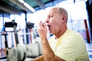 Researchers conducted an 8-week study using either high-intensity interval training, a high protein/low glycemic index diet, or a combination of the 2 interventions. Researchers conducted an 8-week study using either high-intensity interval training, a high protein/low glycemic index diet, or a combination of the 2 interventions.